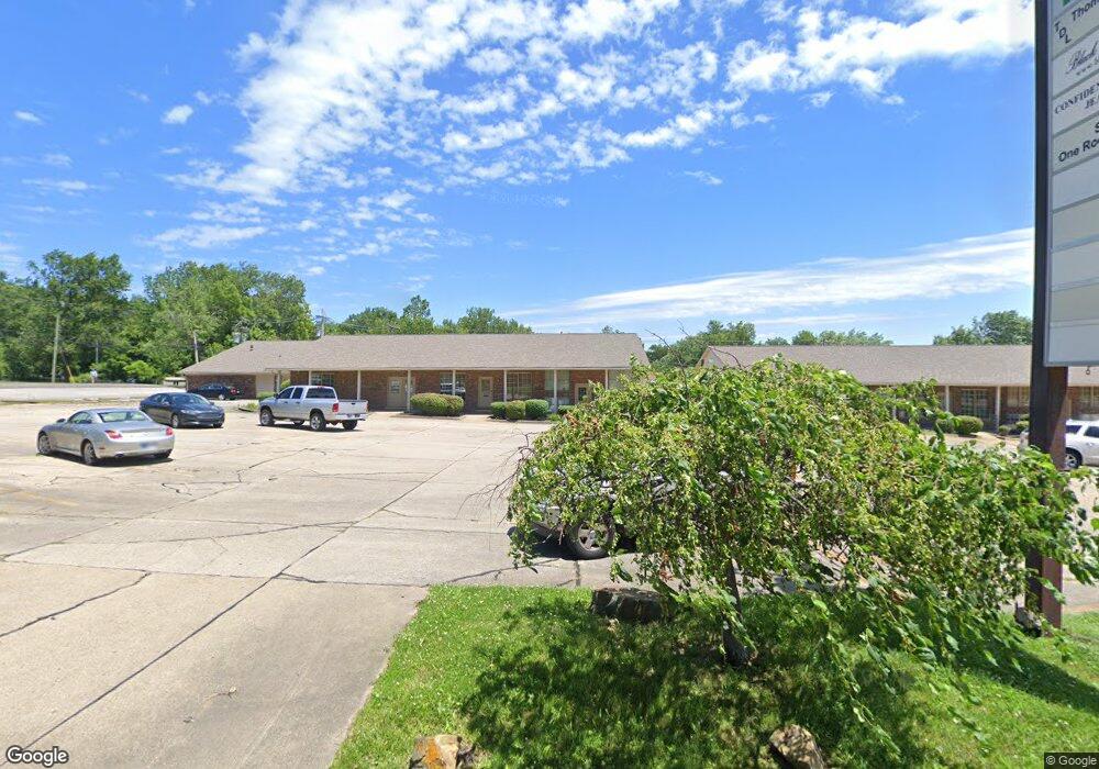 5040 S Plaza Dr unit Building C, Newburgh, IN 47630 - photo 1