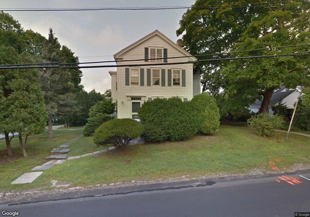 472 Elm St, South Dartmouth, MA 02748 - photo 1