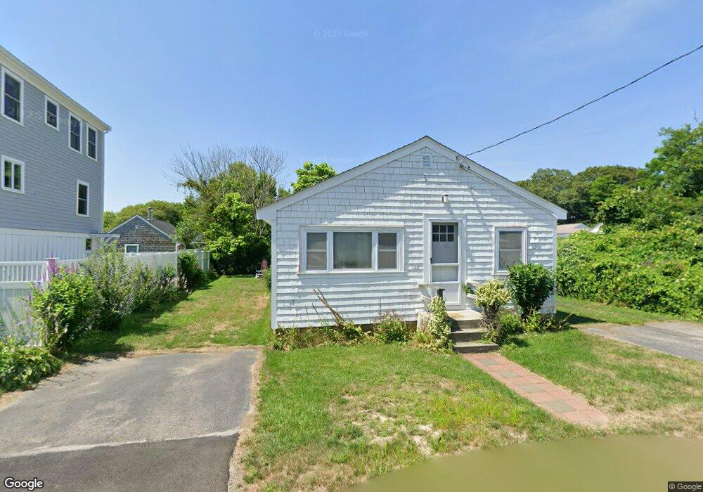 129 Surf Ave, Marshfield, MA 02050 - photo 1