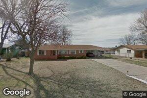 633 E Florida Ave, Waurika, OK 73573