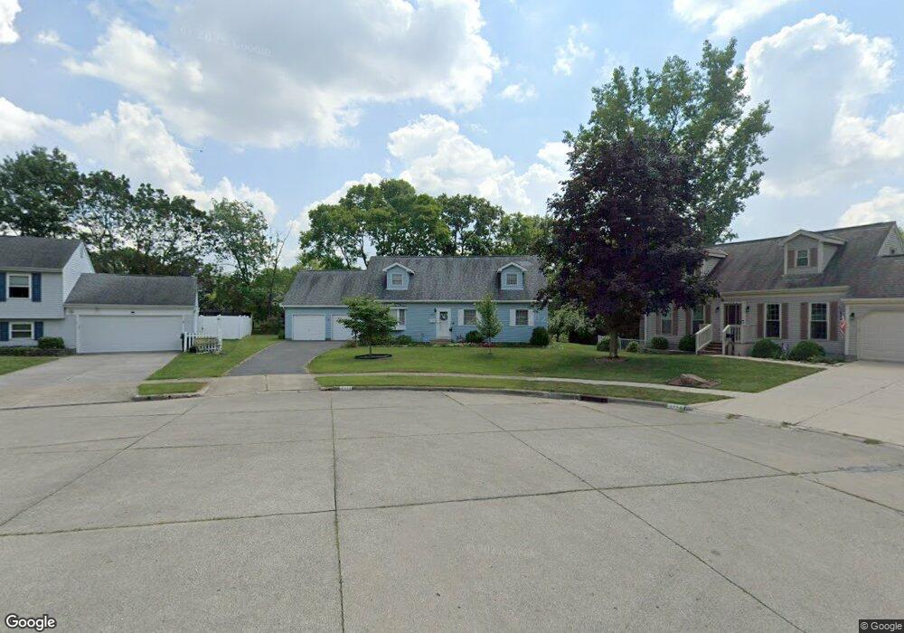 2922 Daisy Ln, Columbus, OH 43204 - photo 1