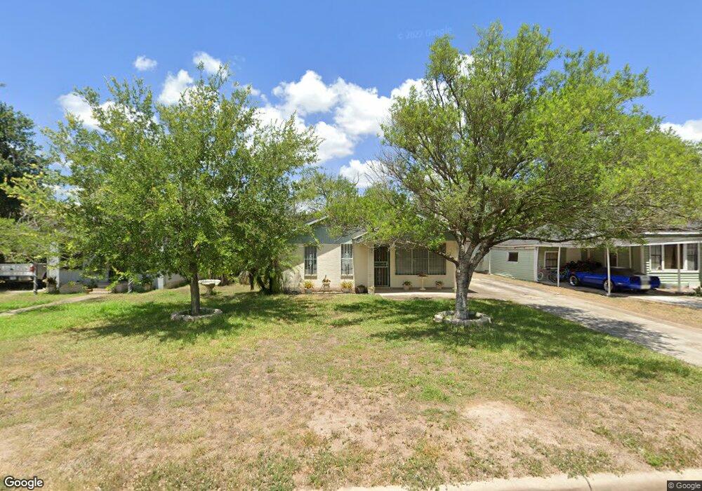 902 S Illinois Ave, Weslaco, TX 78596 - photo 1