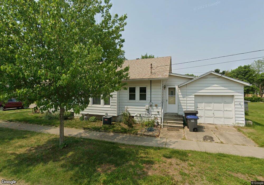 1000 W Hubbard Ave, Elkhart, IN 46516 - photo 1
