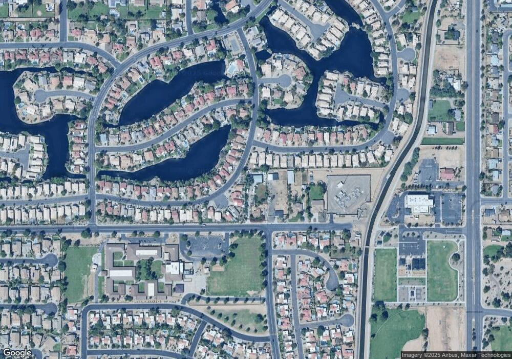 1720 E Frye Rd, Chandler, AZ 85225 - photo 1