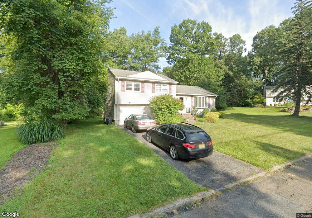 6 Crest Dr, Montvale, NJ 07645 - photo 1