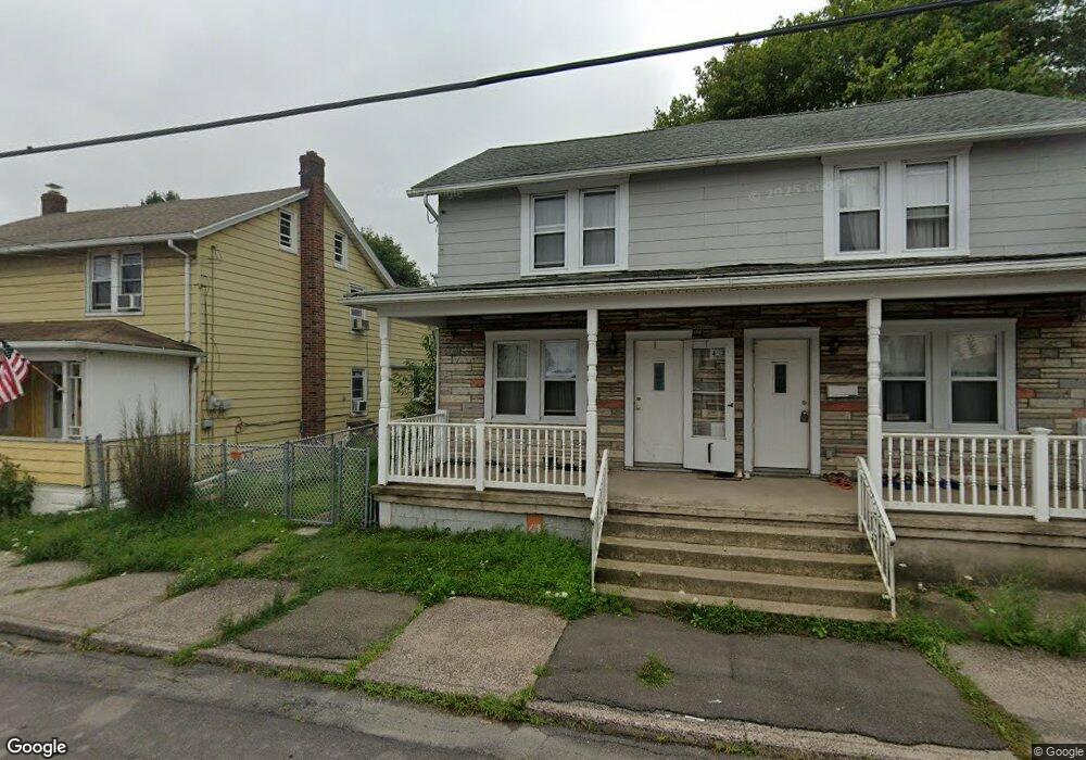 414 E Walnut St, Hazleton, PA 18201 - photo 1