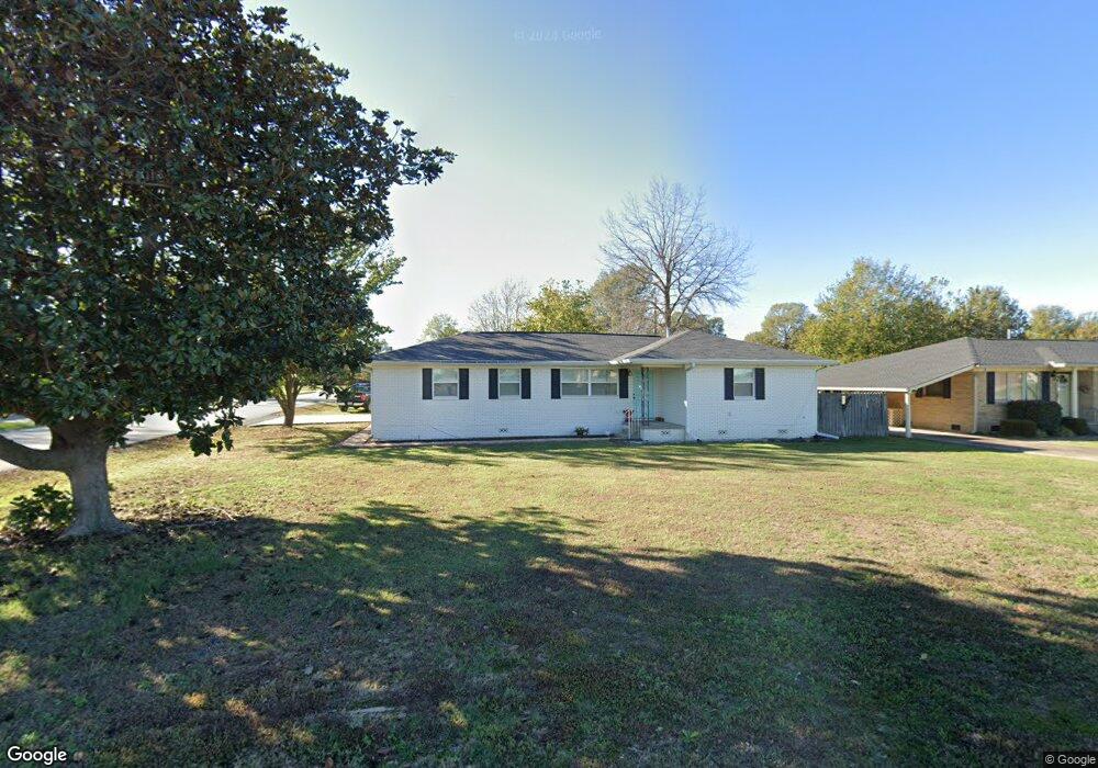 1930 S Columbus St, Stuttgart, AR 72160 - photo 1