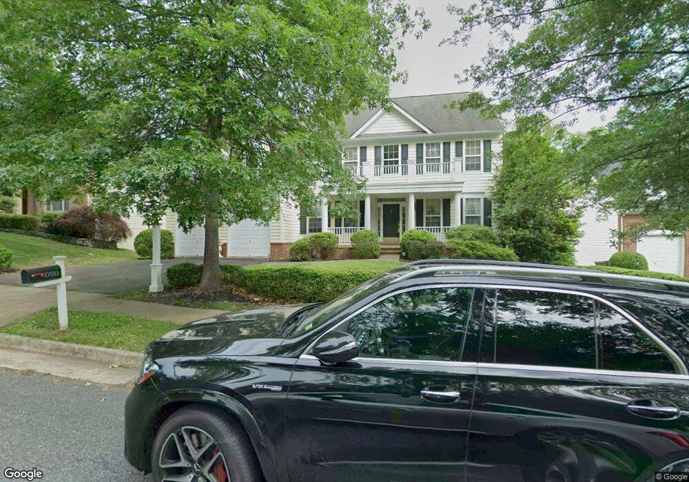 17011 Gatlin Ct, Woodbridge, VA 22191 - photo 1