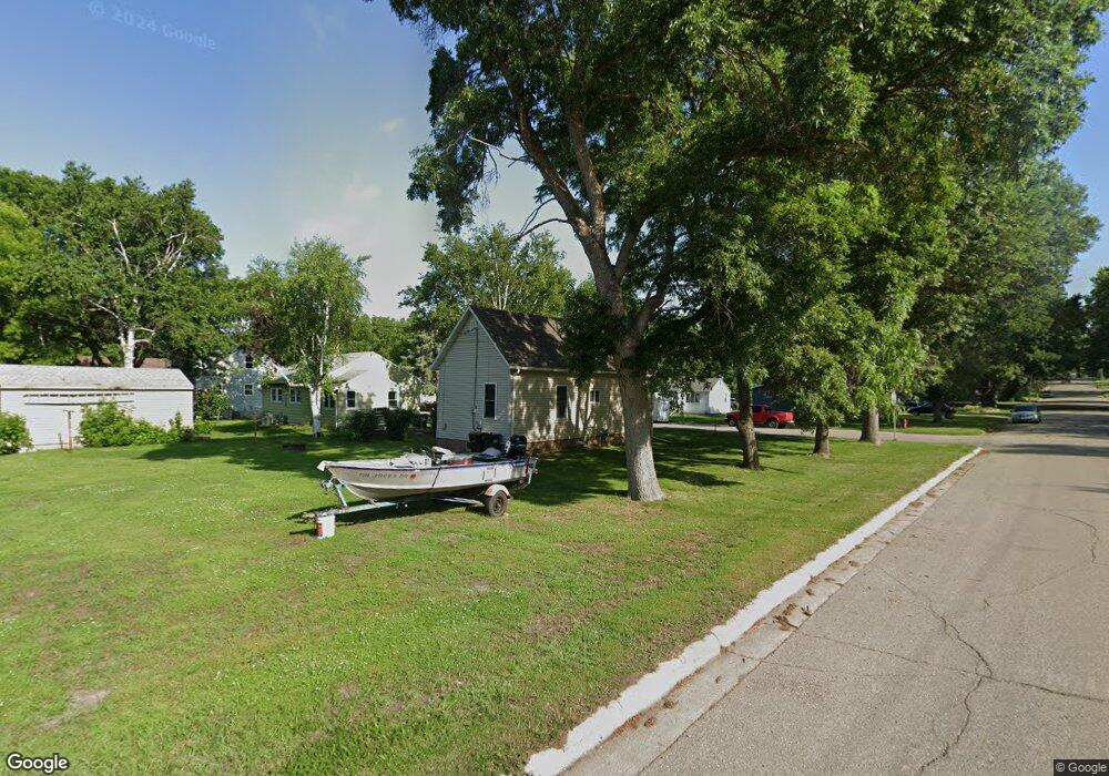 220 2nd Ave NE, Glenwood, MN 56334 - photo 1