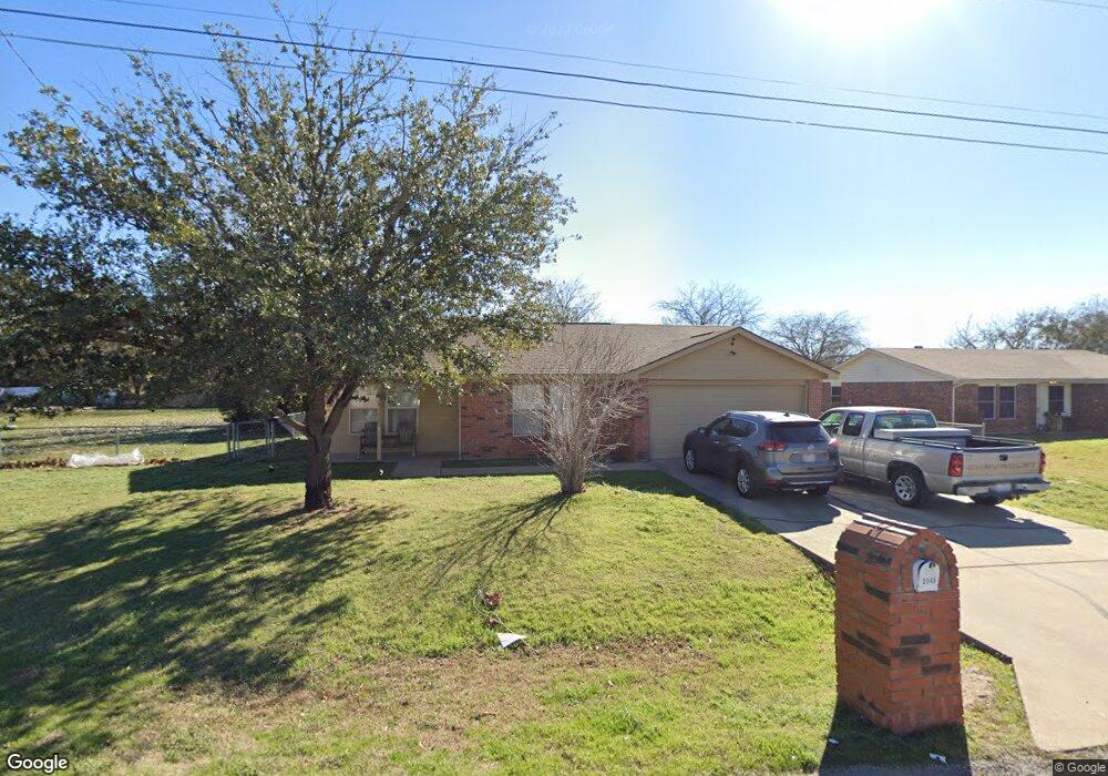 3145 Shady Grove Cir, Granbury, TX 76049 - photo 1