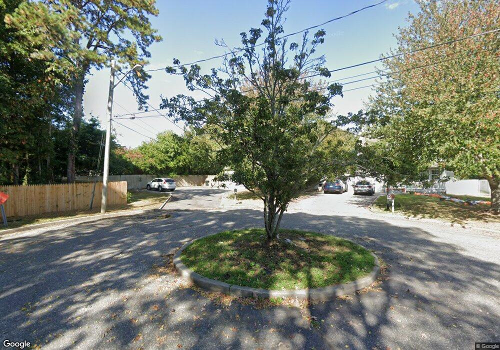 3 W Birch St, Islip, NY 11751 - photo 1