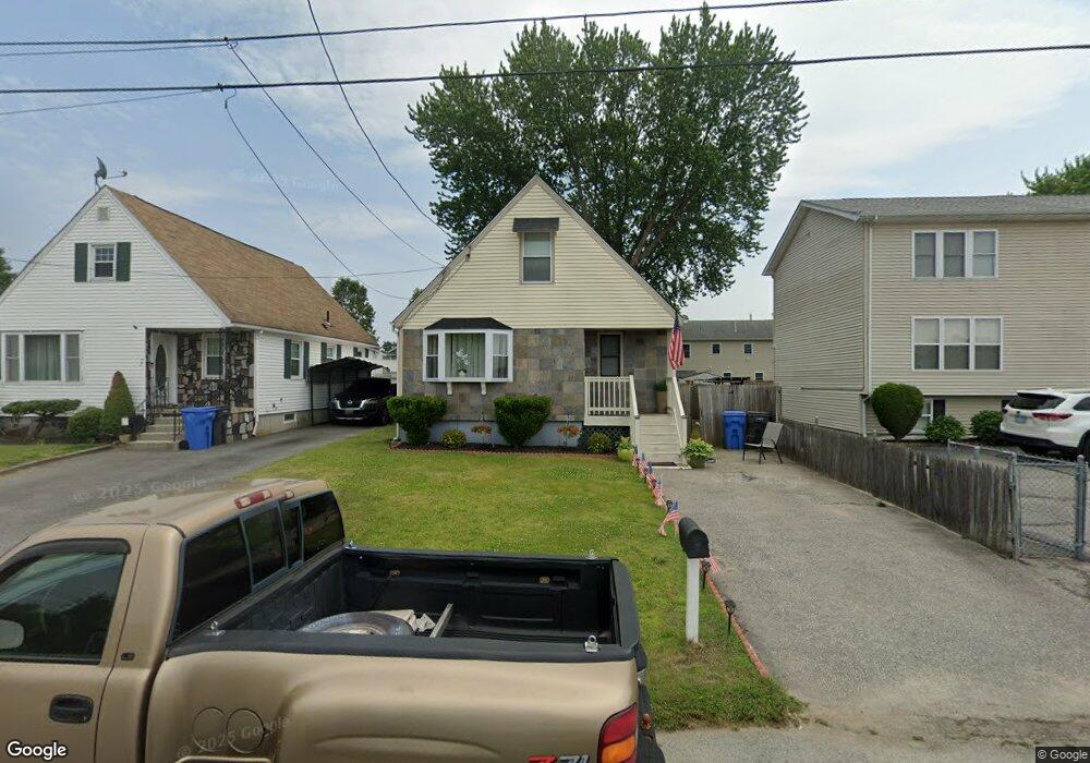 69 Alton St, Cranston, RI 02910 - photo 1
