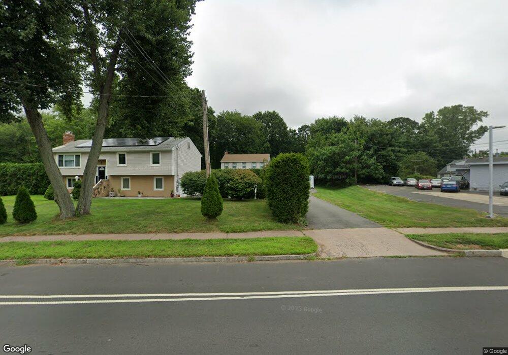 614 Maple Hill Ave, Newington, CT 06111 - photo 1