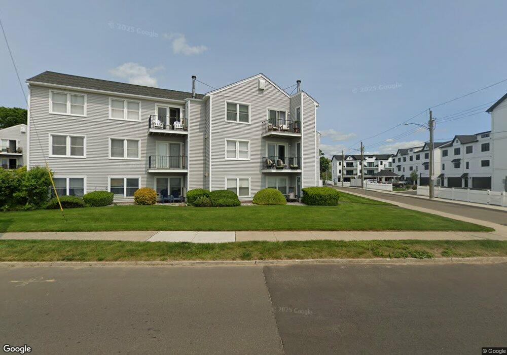 215 Beach St unit 1C, West Haven, CT 06516 - photo 1