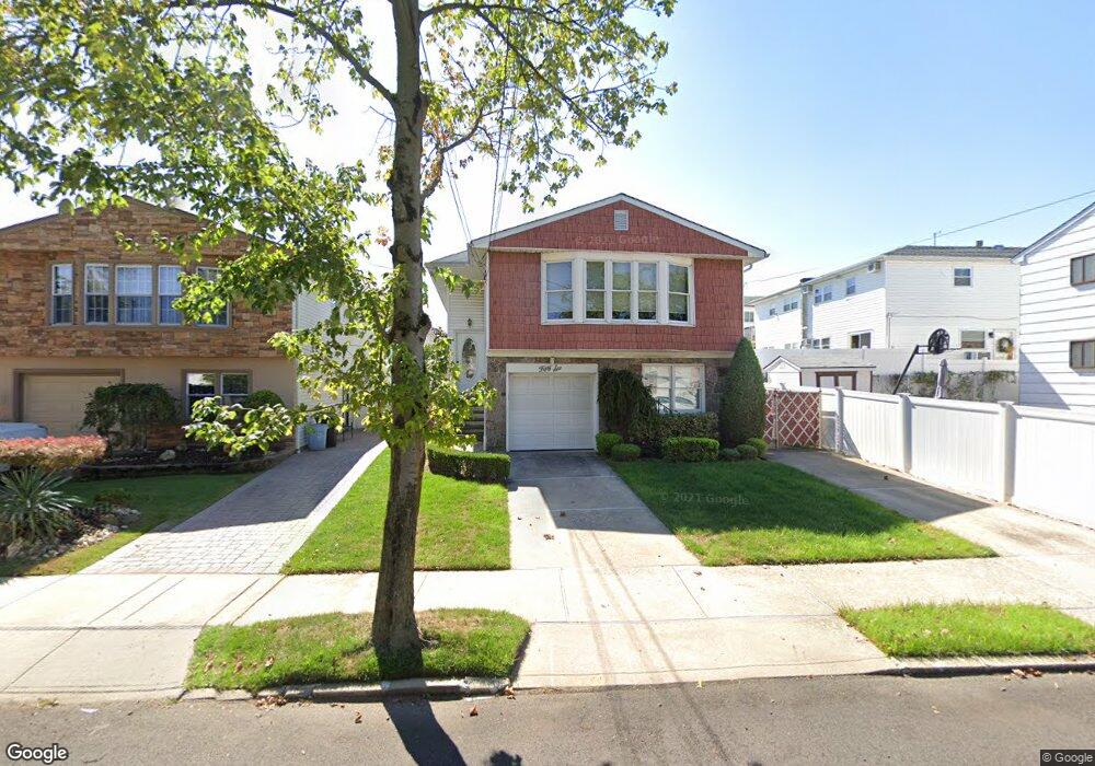 56 E Scranton Ave, Staten Island, NY 10308 - photo 1