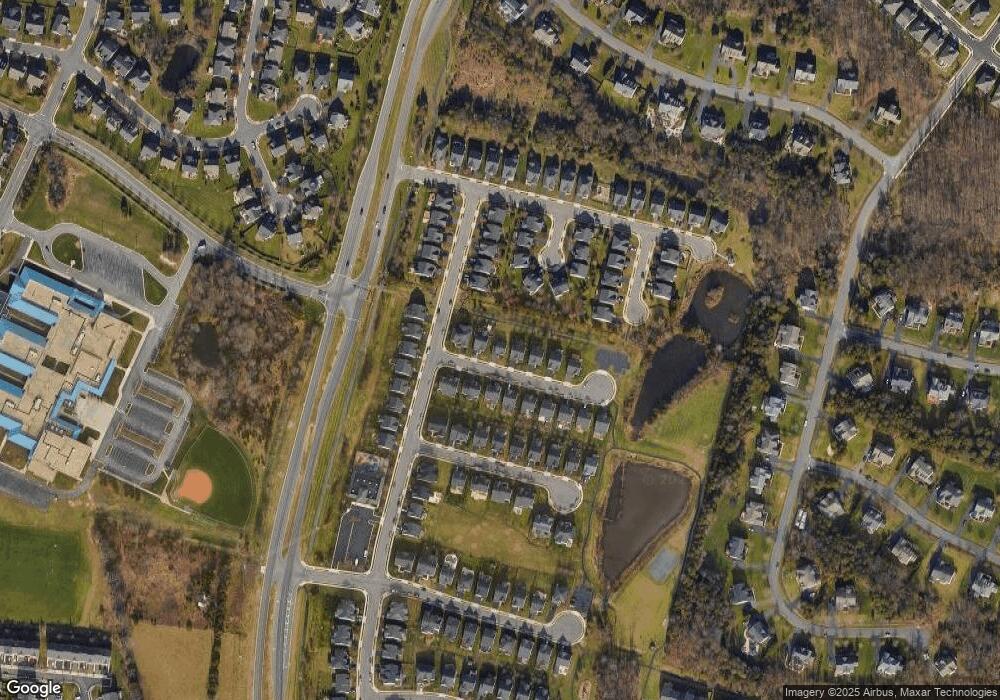 42236 Palm Cove Ct, Chantilly, VA 20152 - photo 1