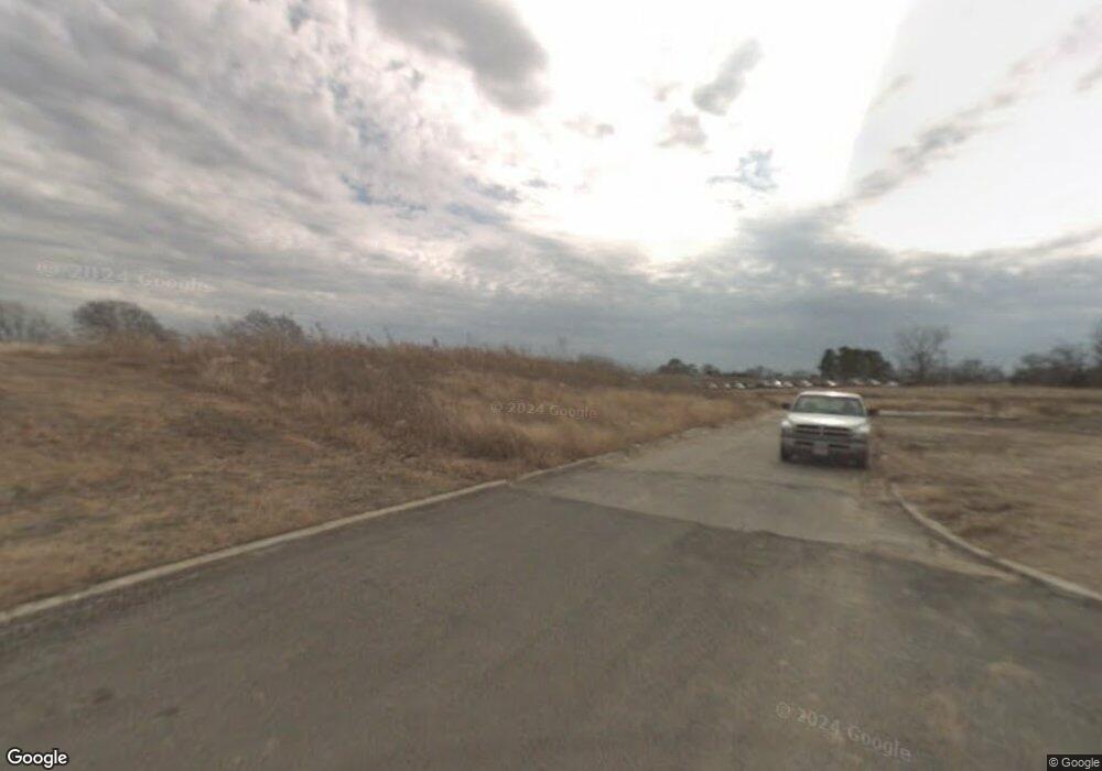 304 Hospital Dr, Corsicana, TX 75110 - photo 1