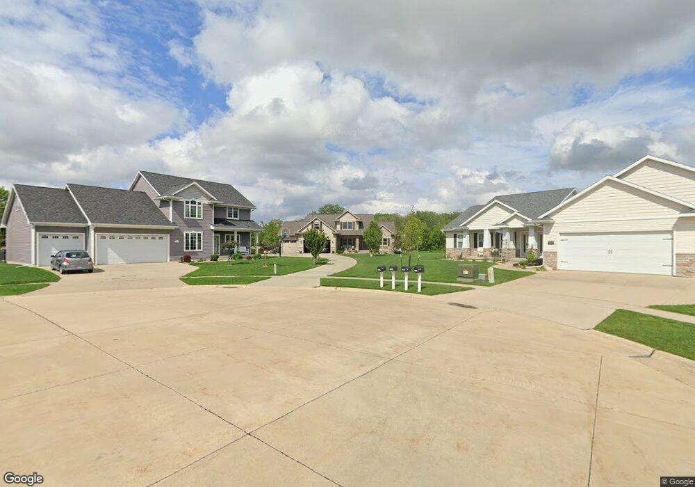 1001 Erik Rd, Cedar Falls, IA 50613 - photo 1