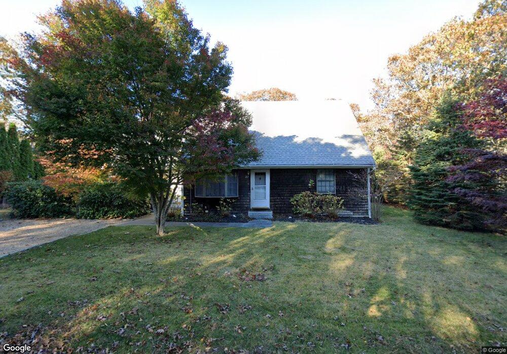 27 Hudson Ave, Oak Bluffs, MA 02557 - photo 1