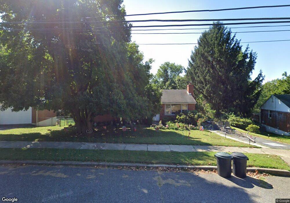 4940 Jackson Dr, Brookhaven, PA 19015 - photo 1