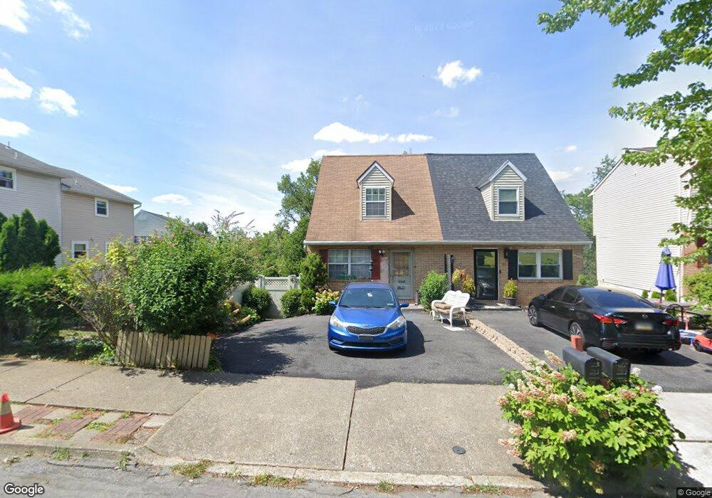 9 E Pittston St, Allentown, PA 18103 - photo 1