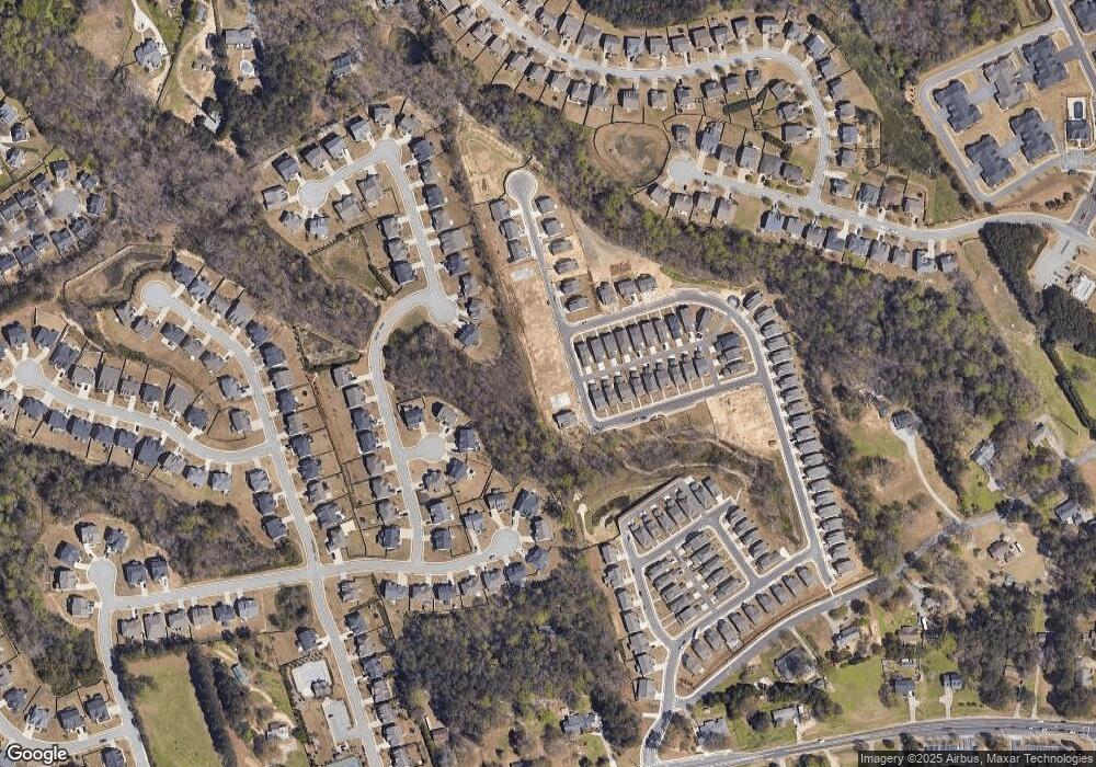 2985 Vinca Dr, Buford, GA 30519 - photo 1