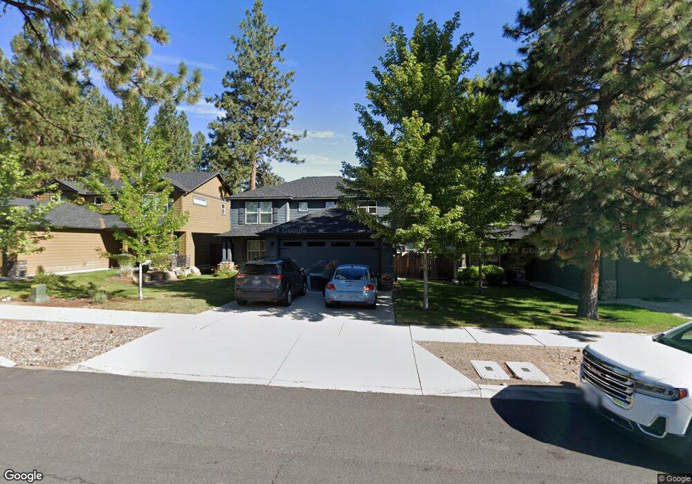 19738 Clarion Ave, Bend, OR 97702 - photo 1