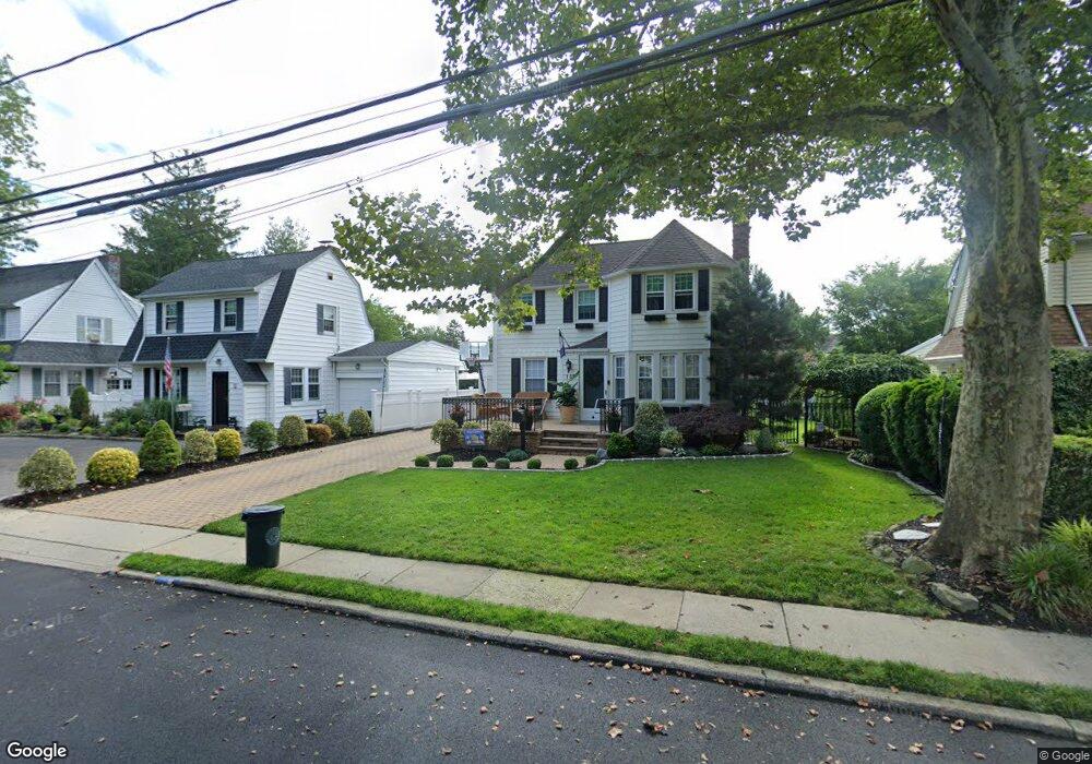 102 Elton Rd, Garden City, NY 11530 - photo 1