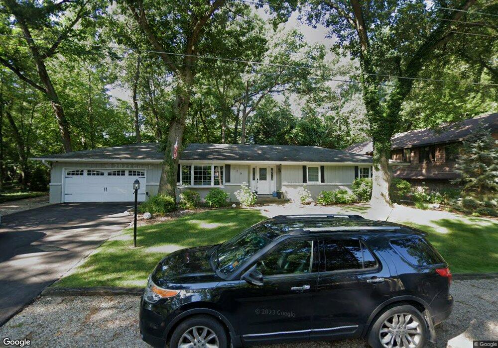 129 Lindenwood Dr, Michigan City, IN 46360 - photo 1