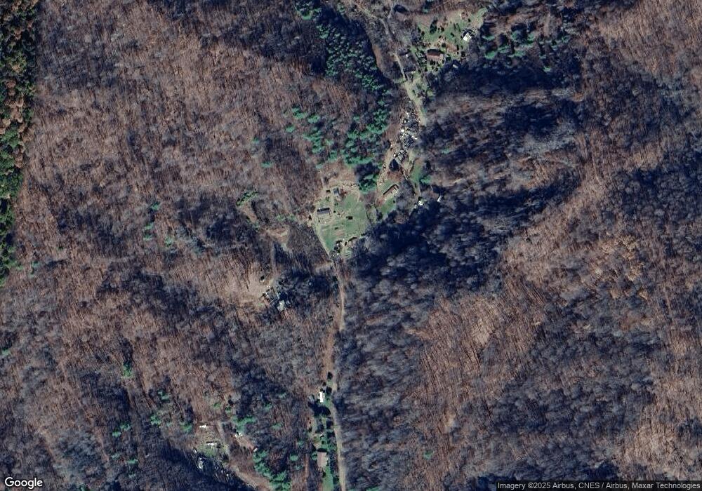 1465 Fox Creek Rd, Mars Hill, NC 28754 - photo 1