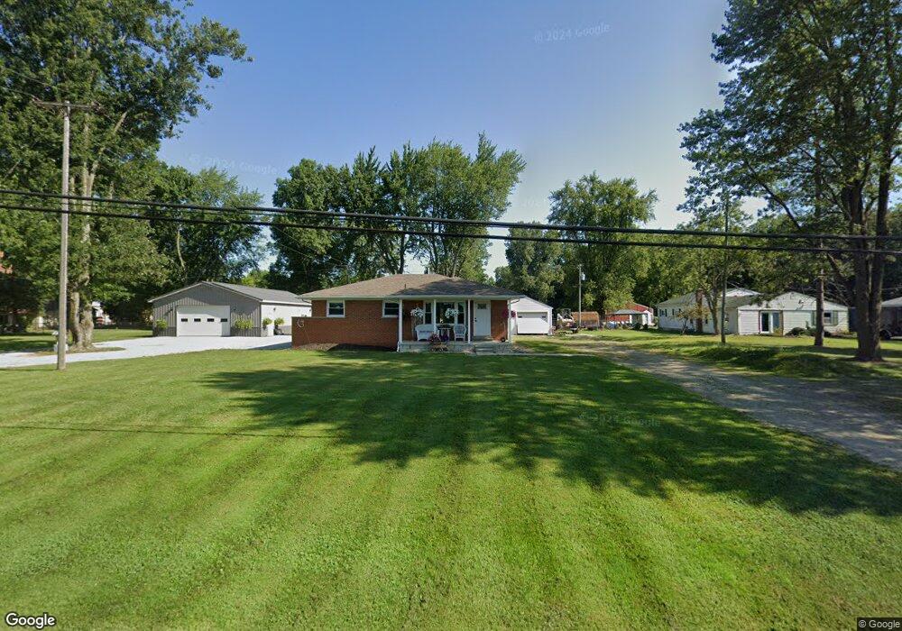 463 Carleton Rockwood Rd, Carleton, MI 48117 - photo 1