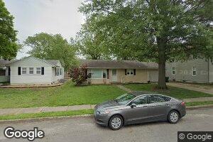 210 N Hickory St, Smithton, IL 62285