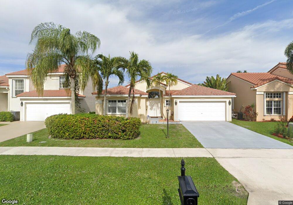 9631 Tavernier Dr, Boca Raton, FL 33496 - photo 1