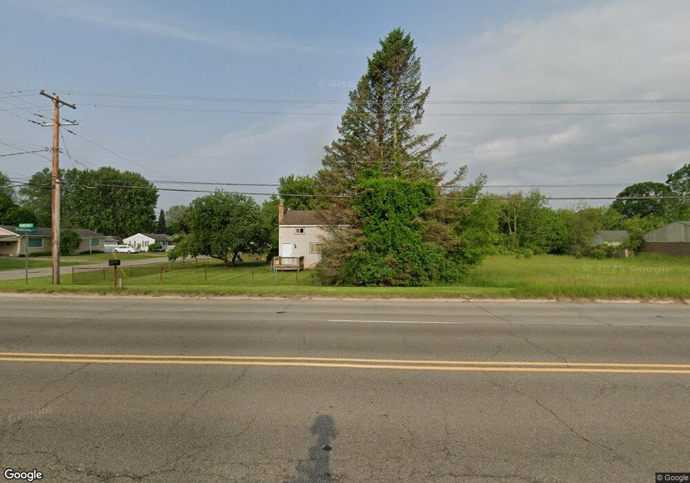 5491 N Genesee Rd, Flint, MI 48506 - photo 1