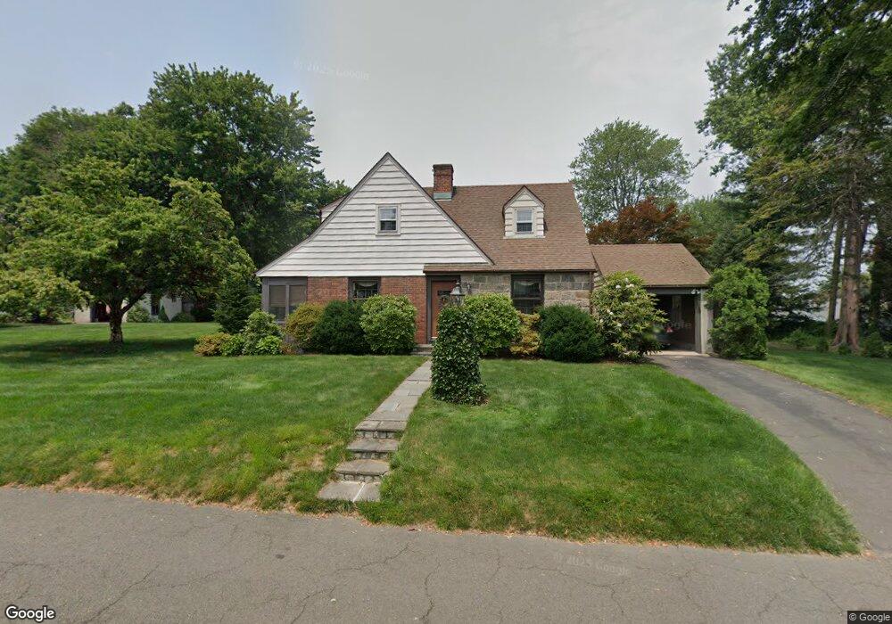 1 Clock Ave, Darien, CT 06820 - photo 1