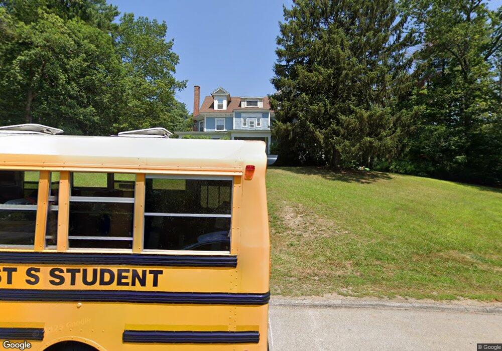 1 Beauview Ave, Nashua, NH 03064 - photo 1