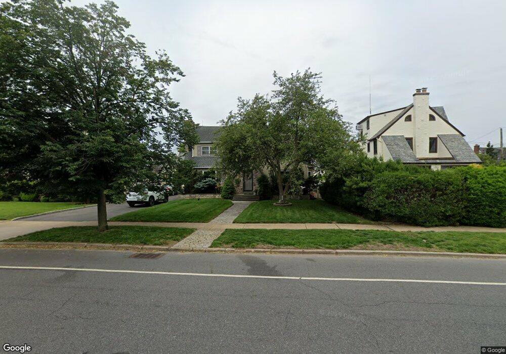 125 Westminster Rd, West Hempstead, NY 11552 - photo 1