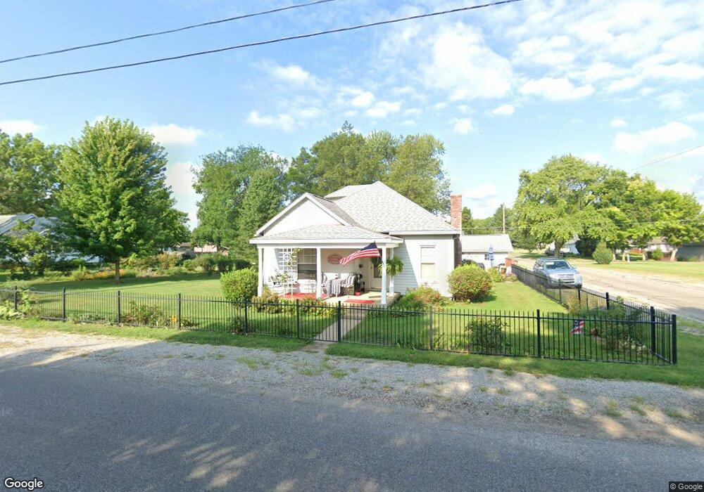 542 N Gladstone Ave, Columbus, IN 47201 - photo 1