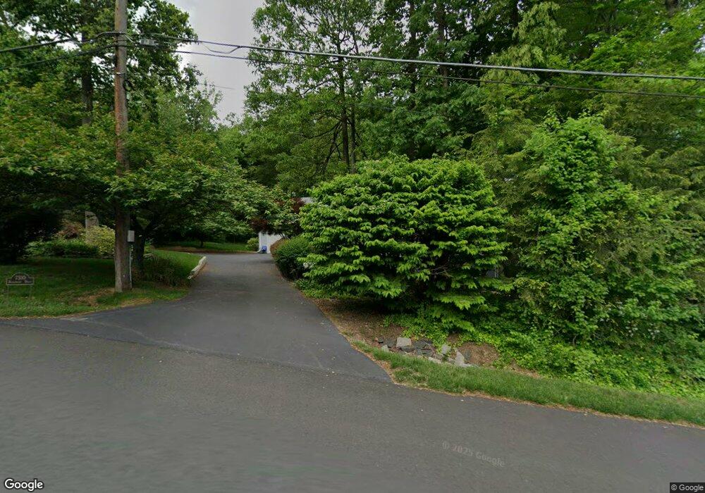 7310 Beechwood Dr, Springfield, VA 22153 - photo 1