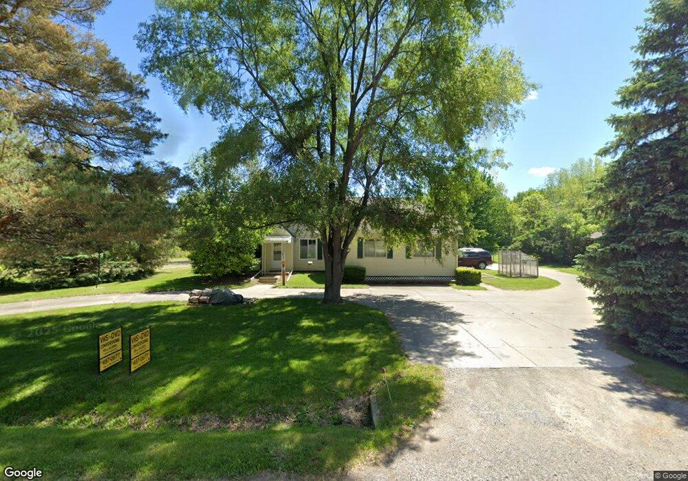 1360 N Seymour Rd, Flushing, MI 48433 - photo 1