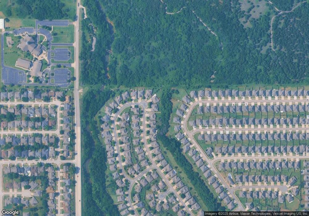 19828 Crest Ridge Dr, Edmond, OK 73012 - photo 1