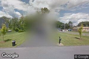 100 Beresford Ln, Minoa, NY 13116