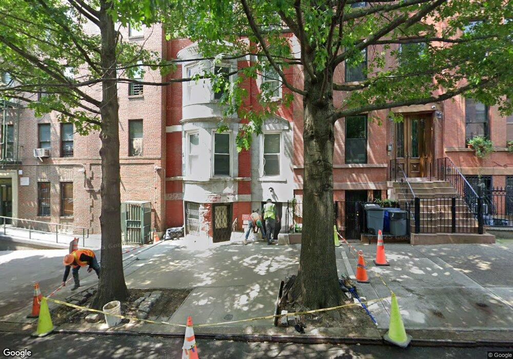 225 Edgecombe Ave, New York, NY 10030 - photo 1