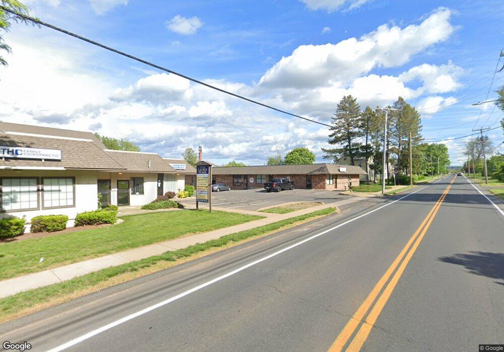 369 New Britain Rd unit C, Berlin, CT 06037 - photo 1