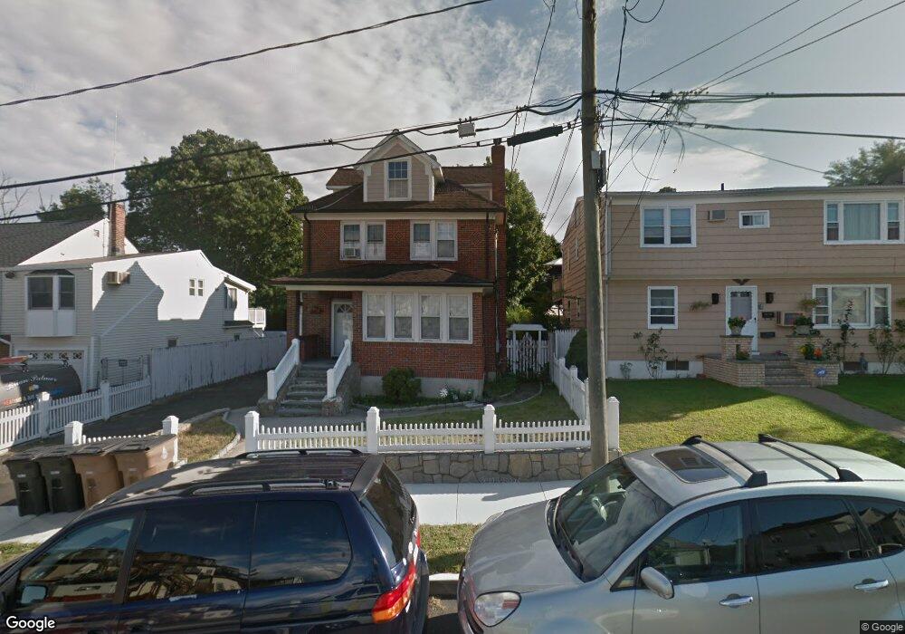 28 Madison Place unit 2, Stamford, CT 06902 - photo 1