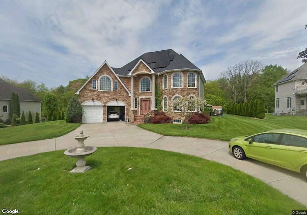 125 Lenny's Way, West Springfield, MA 01089 - photo 1