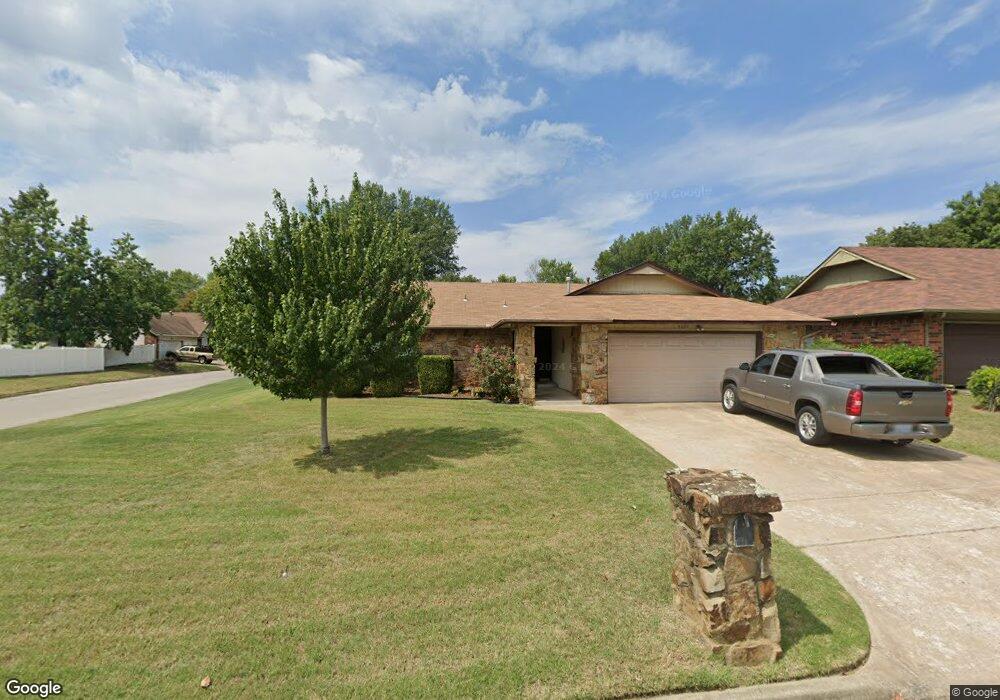 4024 S Cedar Place, Broken Arrow, OK 74011 - photo 1
