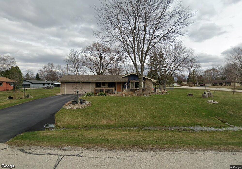 6426 S 118th St, Franklin, WI 53132 - photo 1