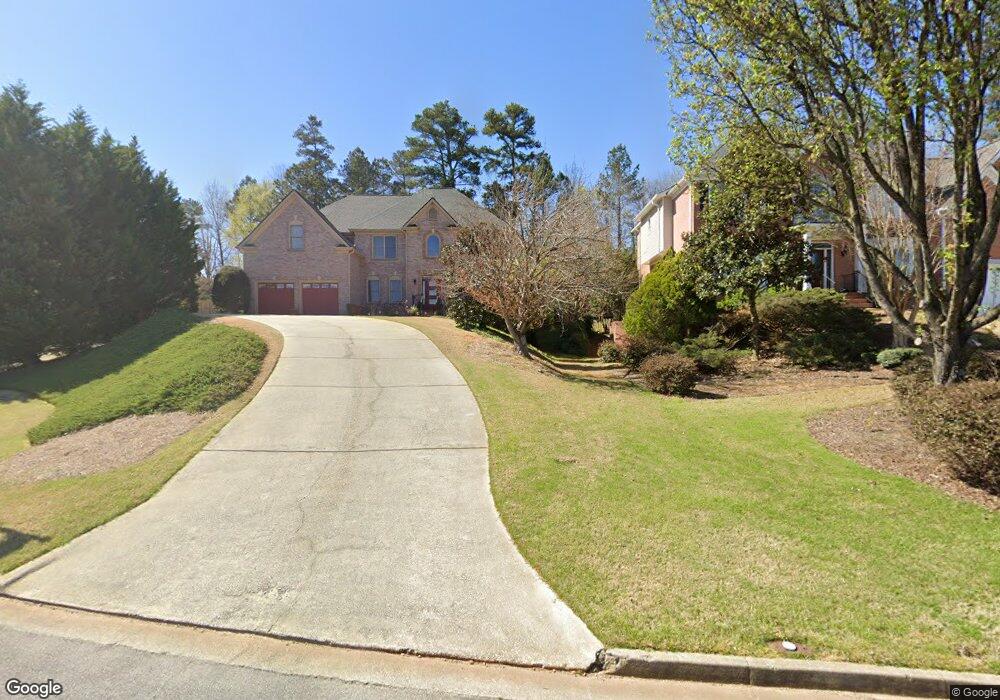 12525 Magnolia Cir, Alpharetta, GA 30005 - photo 1