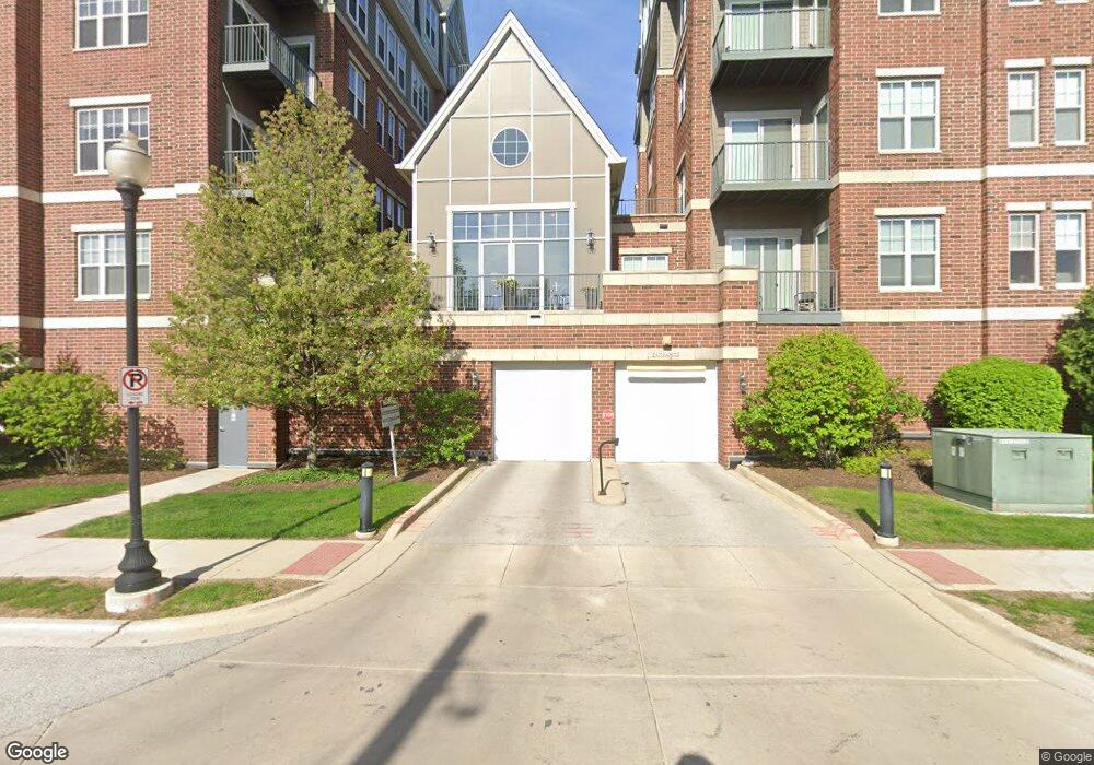 250 S Naperville Rd unit 3310, Wheaton, IL 60187 - photo 1